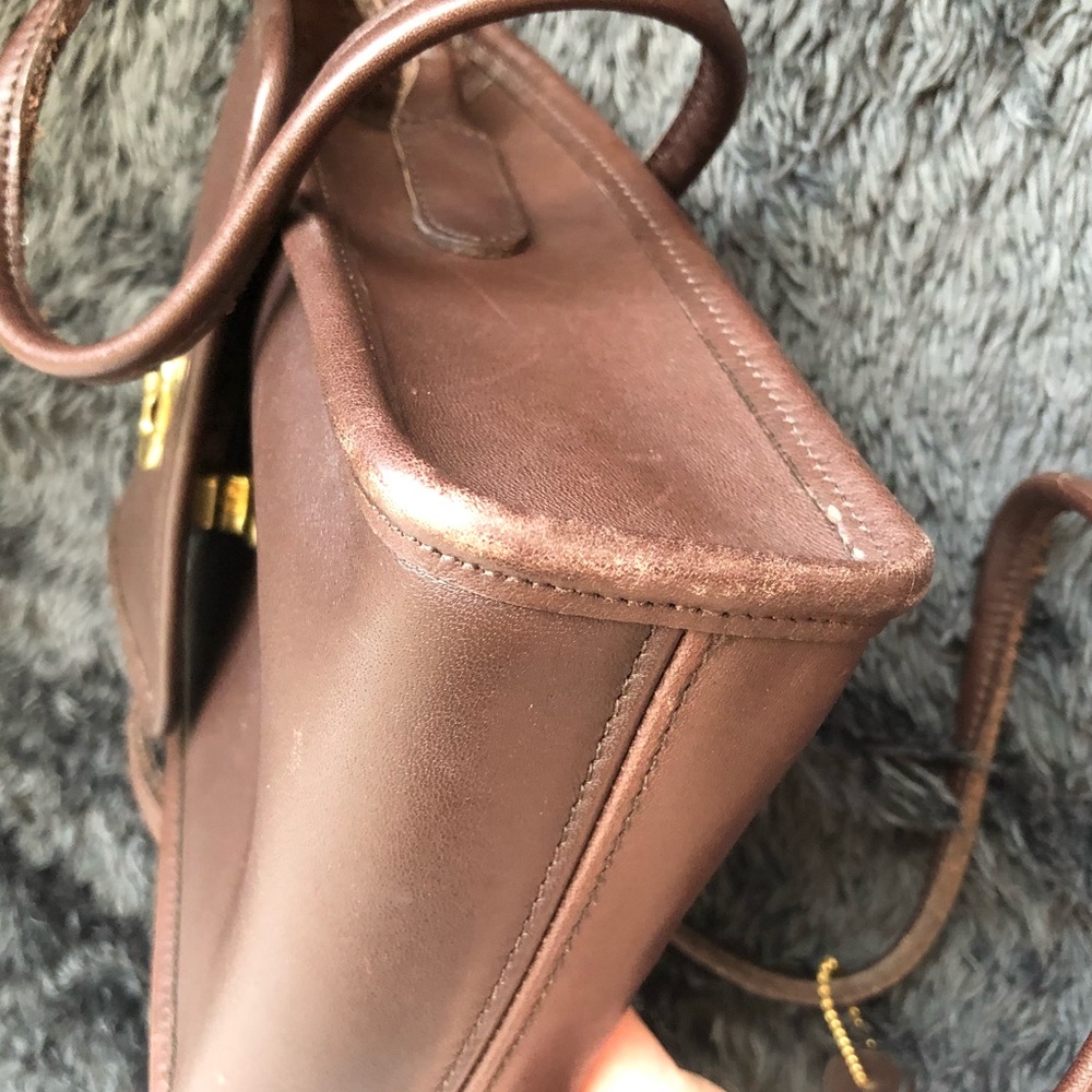 Vintage Brown Leather Authentic Coach Purse - Picture 4 of 7